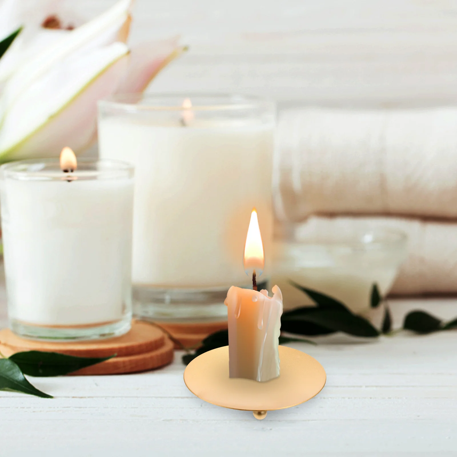 

2pcs Round Iron Tray Party Candlestick Base Modern Holder For Home Wedding Decorative Household Stand Warm