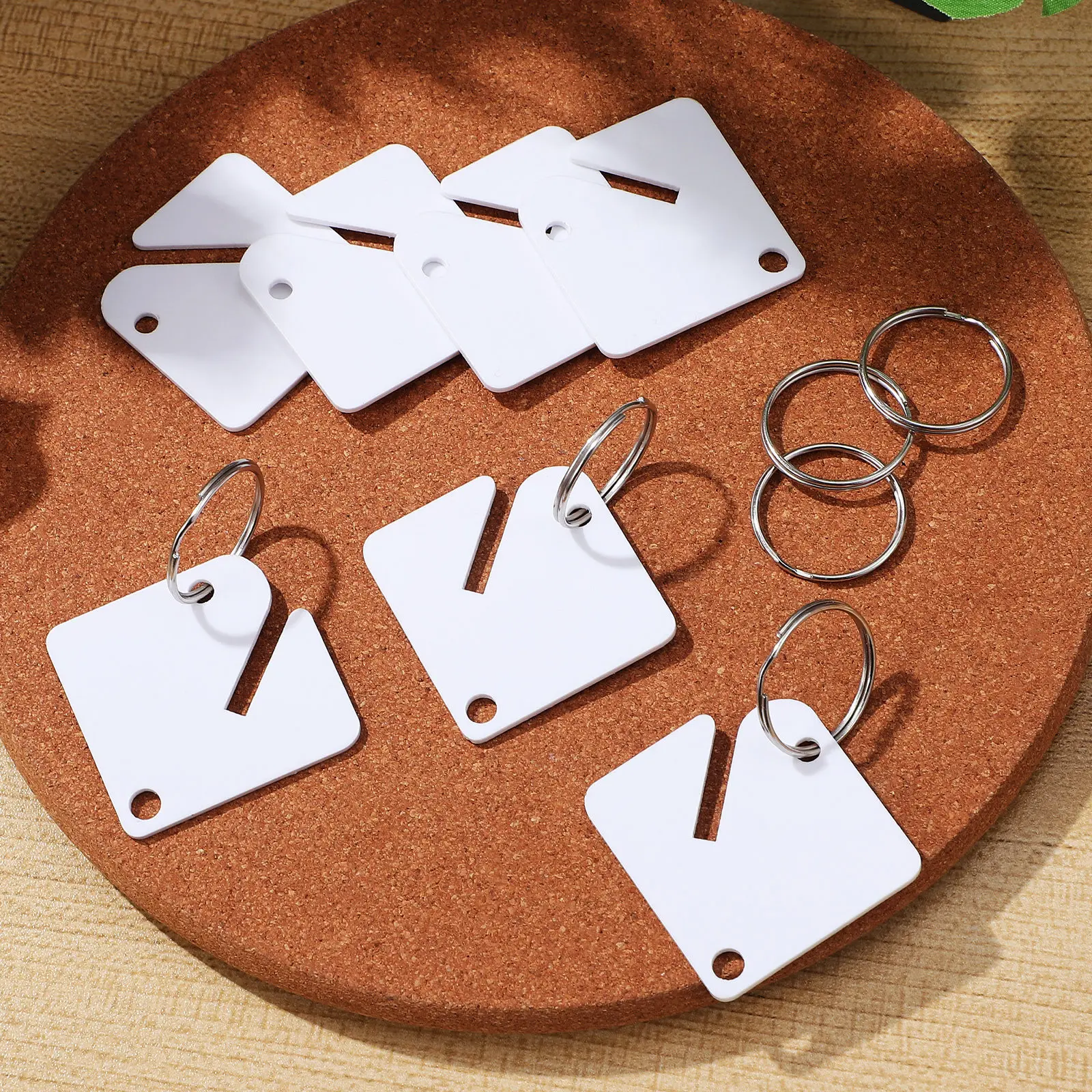 

60Pcs Blank Key Tags Acrylic Keychain Blanks Lightweight Strong Key Organizer Tags for Home Office Business Inventory Control