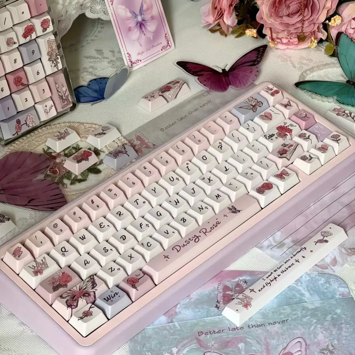 Imagem -02 - Luz Retro Rosa Borboleta Keycap Desenhado à Mão Faça Você Mesmo Personalizado Sublimação Pbt Rosa Layout de Alice Cereja