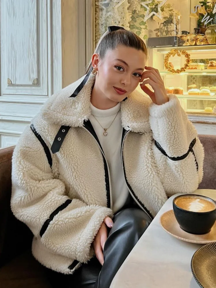 Fashion Contrast Spliced Zipper Lapel Lamb Wool Jacket Women\'s Chic Casual Thick Warm Long Sleeve Coat Ladies Chic Outwear 2024