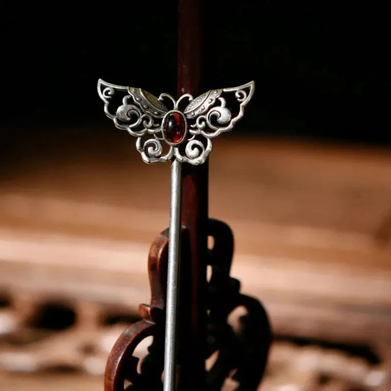 New Design Silver Inlaid Ruby Hollow Butterfly Hairpin Exquisite Luxury Chinese Style Ladies Jewelry Hanfu Accessories