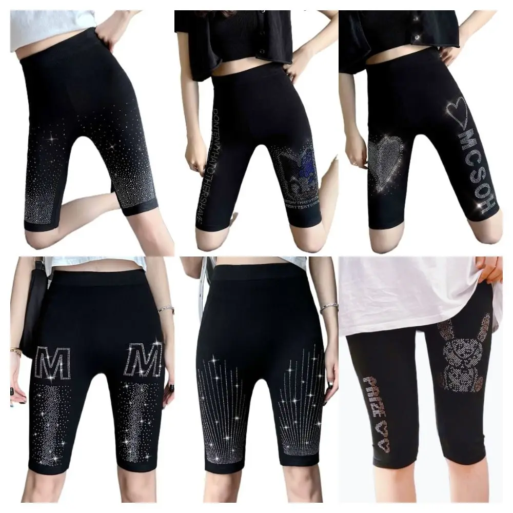 Leggings negros con diamantes de imitación para mujer, mallas con letras de circón, pantalones cortos de Yoga de cintura alta, hasta la rodilla, pantalones cortos de elevación de cadera, Damas