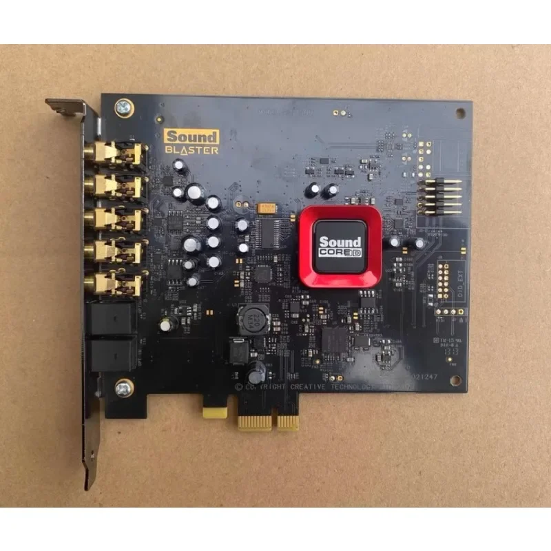 High-end sound card SB1500 with ASIO headamp, fiber optic Dolby DTS, audio and video games, music hifi, listening to songs