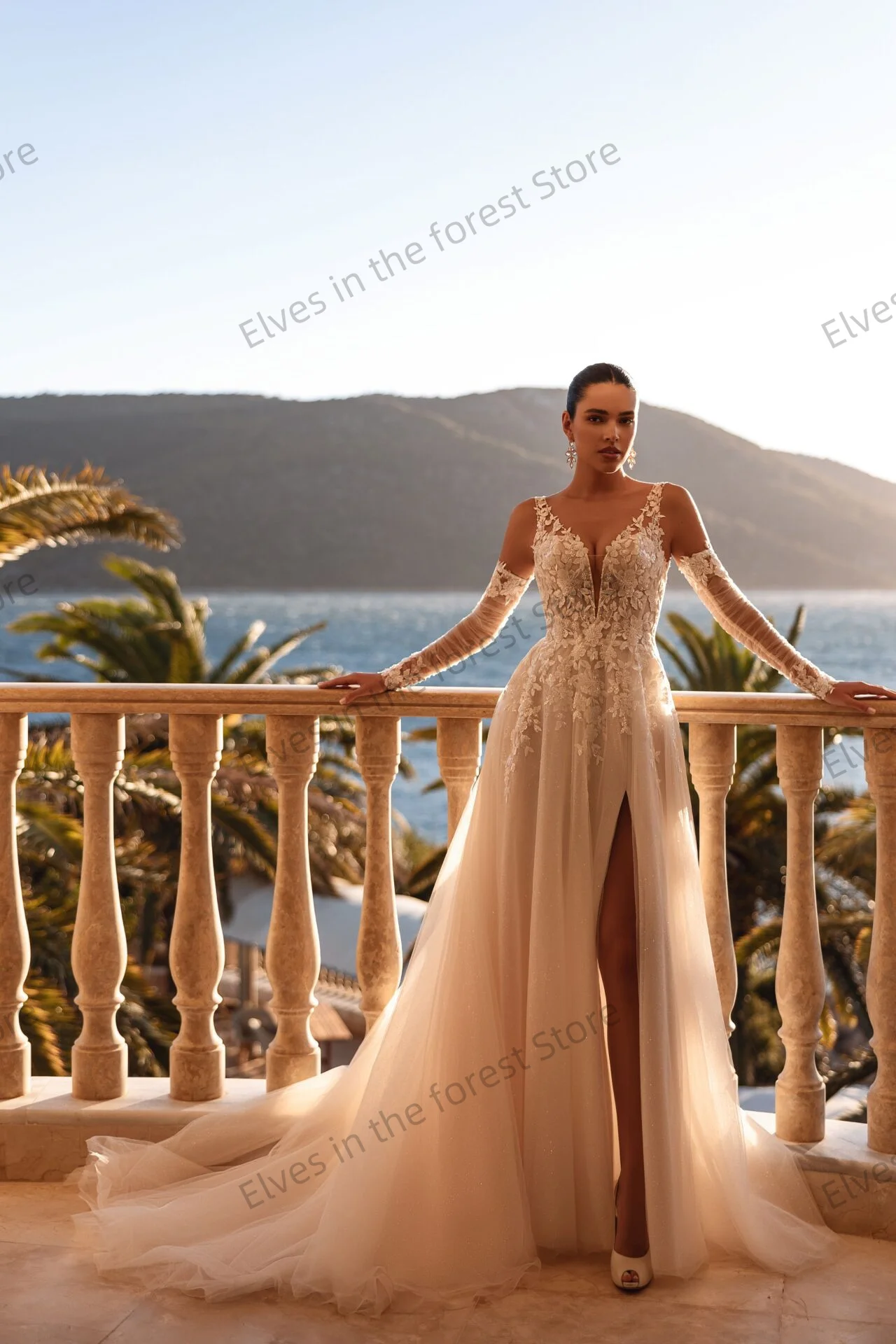 Neue V-ausschnitt Frauen Brautkleider A-linie Applikationen Tüll Brautkleider Angepasst Glamouröse Seite Schlitz Sommer Vestidos De Mariee