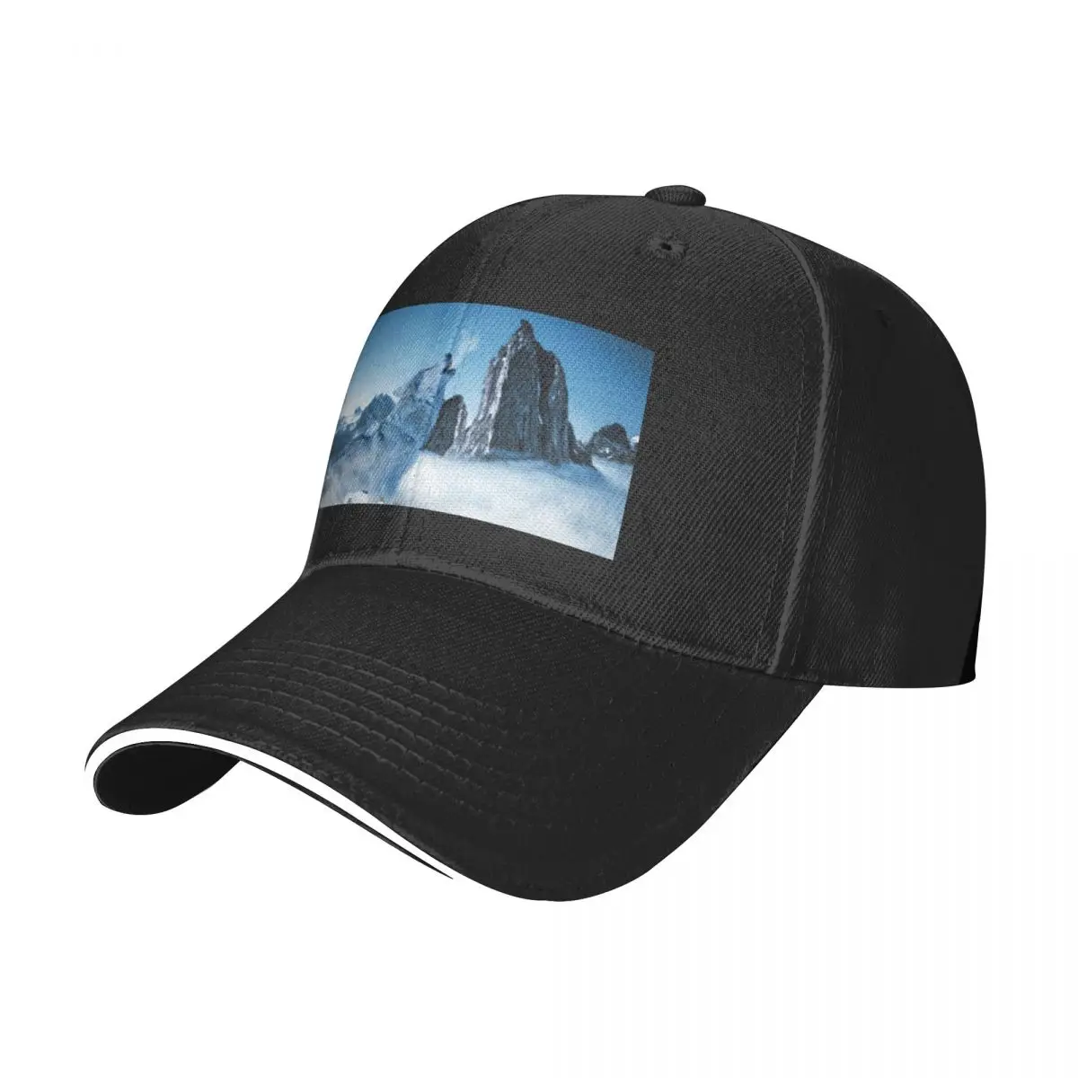 Wolf Howling on a Snowy Mountain in Winter Cap Baseball Cap military tactical cap fur hat golf hat men Women's