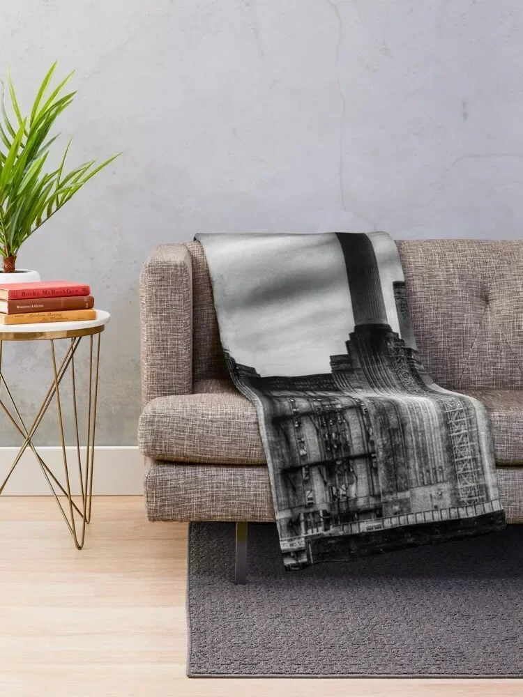 Battersea Power Station London Throw Blanket Bed bed plaid Blankets