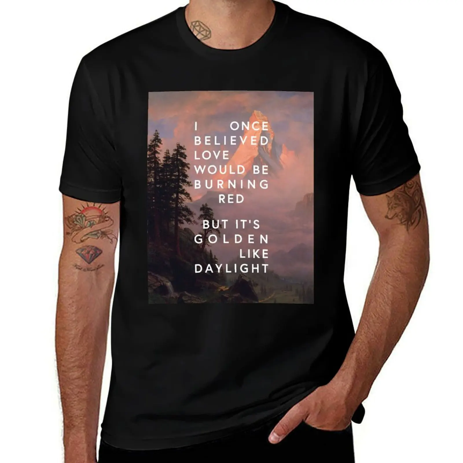 

its golden like daylight T-Shirt Retro Graphic Print T-Shirt