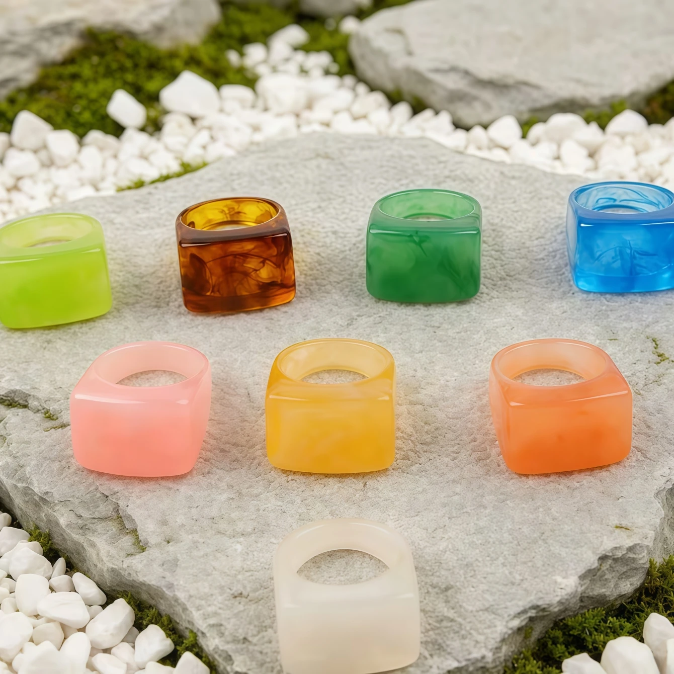 8Pieces/set Fashion Colorful Glossy Transparent Resin Rings For Women Men Mix Style Simple Personality Jewelry Party Gifts