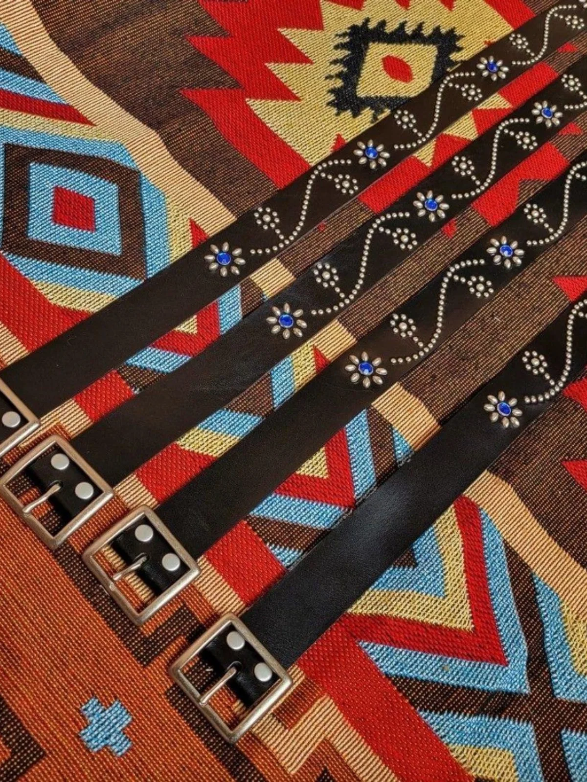 Handmade Japanese Style Belt HTC Style Men's Ladies Retro Khaki Waist Belt Fashionable Rivet Embellished Leather Belt