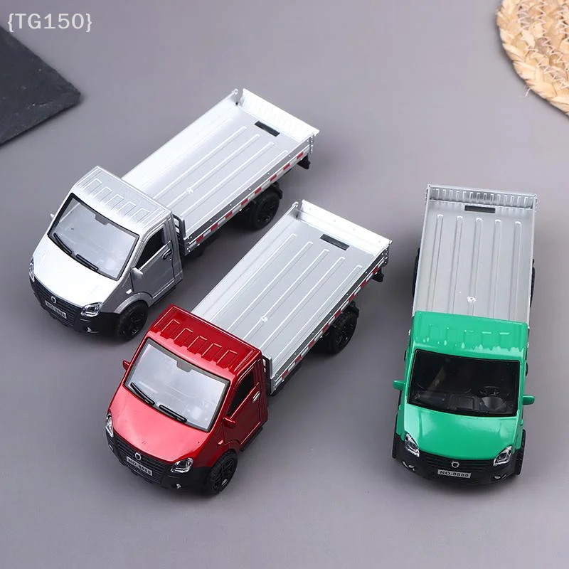 

【F2-TG150】Металлическая модель грузовика с тремя открывающимися дверями, масштаб 1:36, с функцией отката назад - Стильная игрушка-транспорт для мальчиков и детей
