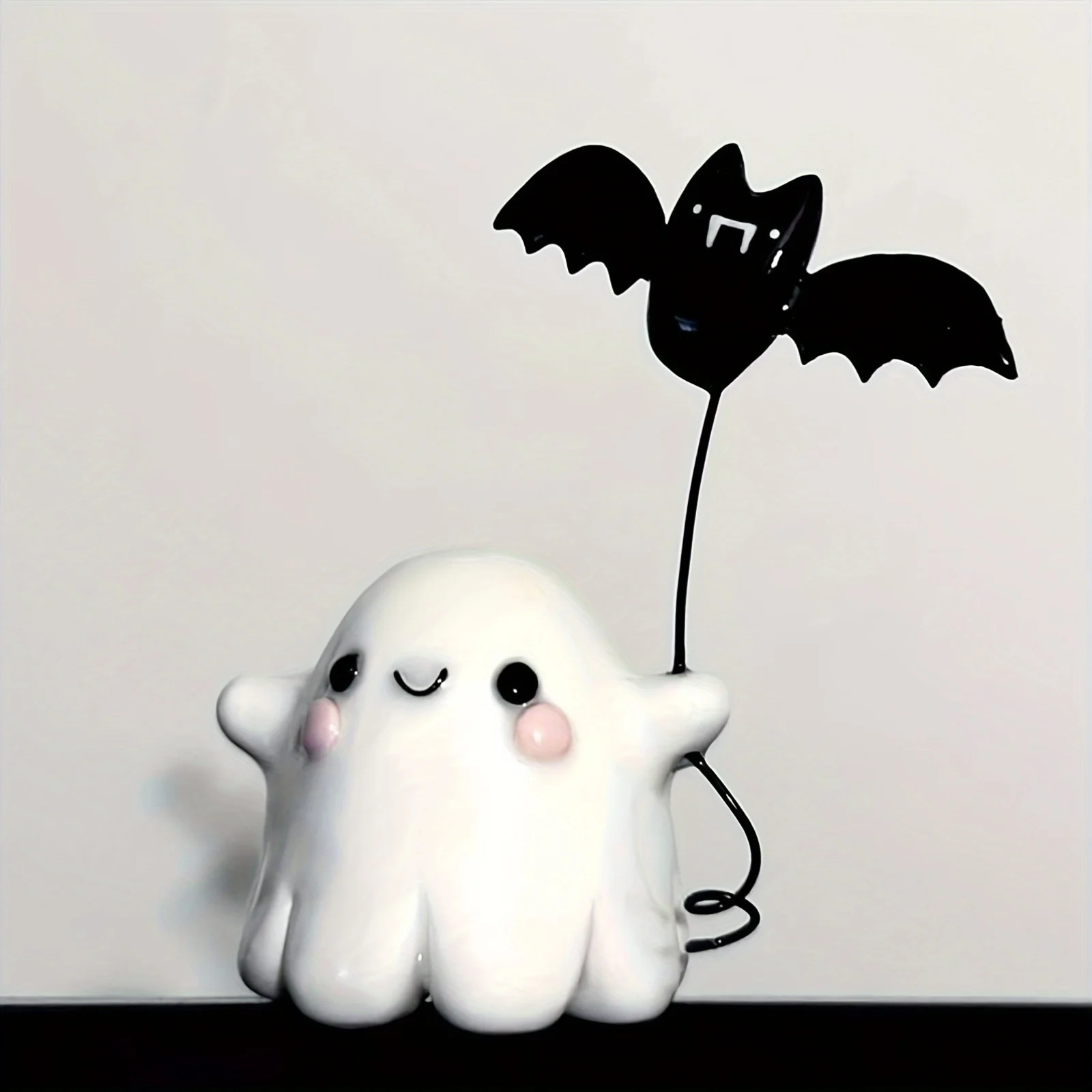 1 Stück Halloween-Geister- und Fledermaus-Statue, Tischdekoration aus Kunstharz, gruseliges Kunsthandwerk für Büro und Zuhause, vielseitige Innen- und Außendekoration