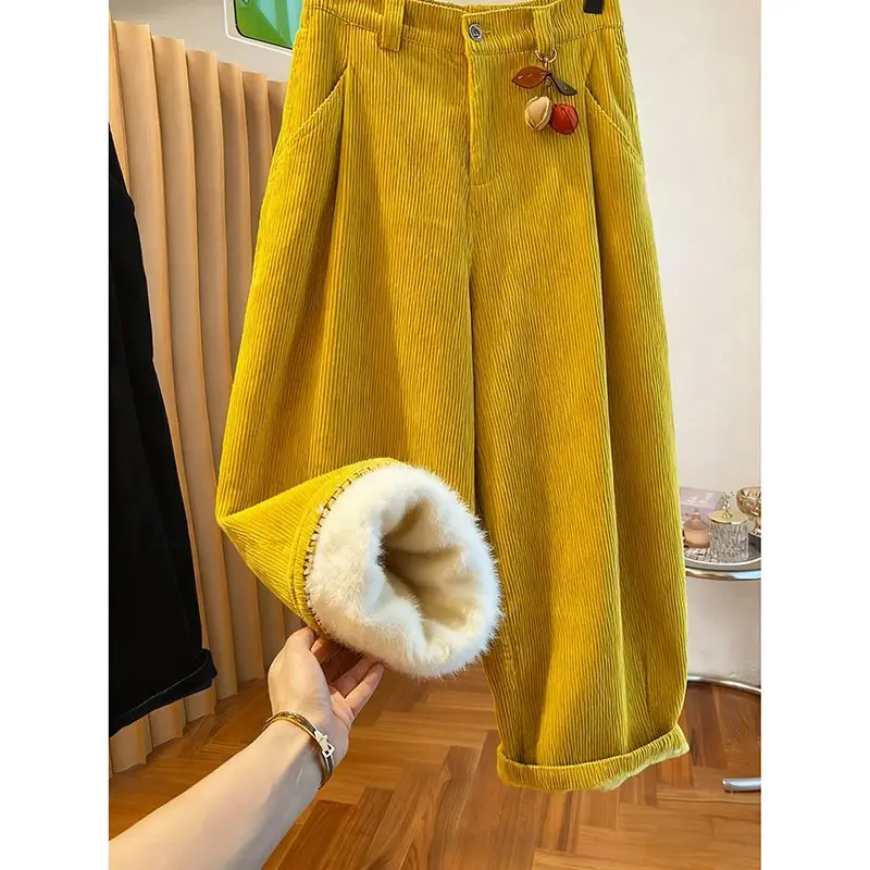 High-end yellow corduroy pants women's 2025 new autumn loose casual high-end high-end cropped pants