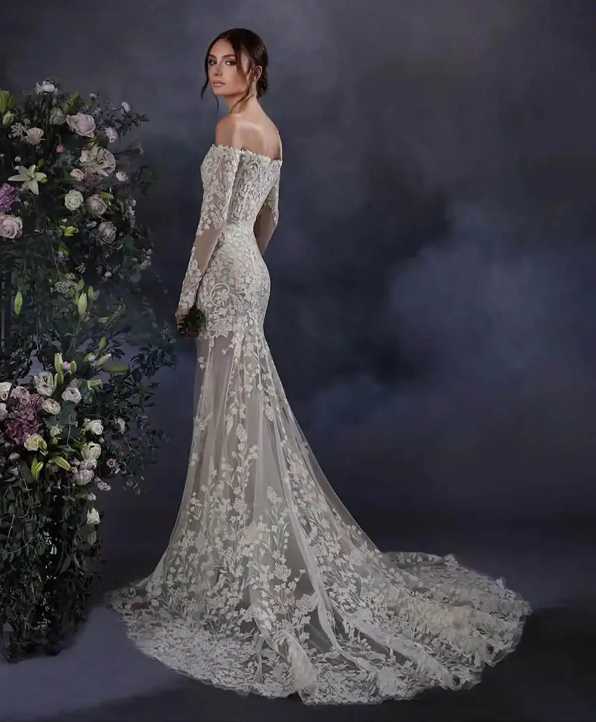 Fabulous Lace Mermaid Wedding Dresses Off The Shoulder Long Sleeve Appliques Bridal Gowns Bohemian Country Sweep Train Backless