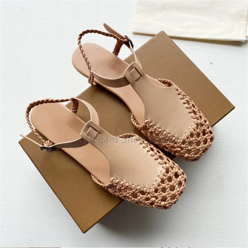 Letnie nowe tkane sandały dla kobiet Retro Mesh Hollow Ankle Strap Casual Flats Roman Square Toe Leather Female Mary Jane Shoes