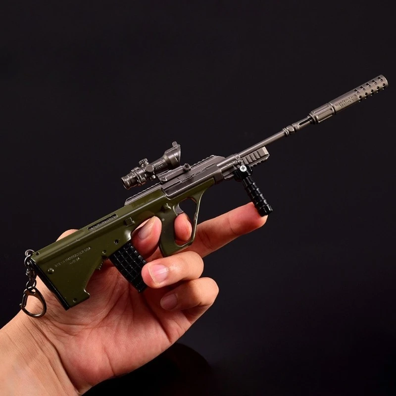 Delta Force Assault Rifles AUG Keychain Models Game Peripherals Assembled Toy Guns Outdoor Pendants Crafts Ornaments Boys Gifts