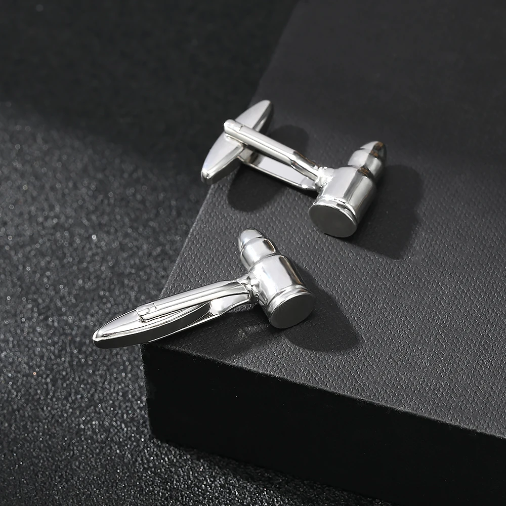 Personality Pistol Bullet Shaped Mens Cufflinks Gun Cartridge Deisgn Sleeve Button
