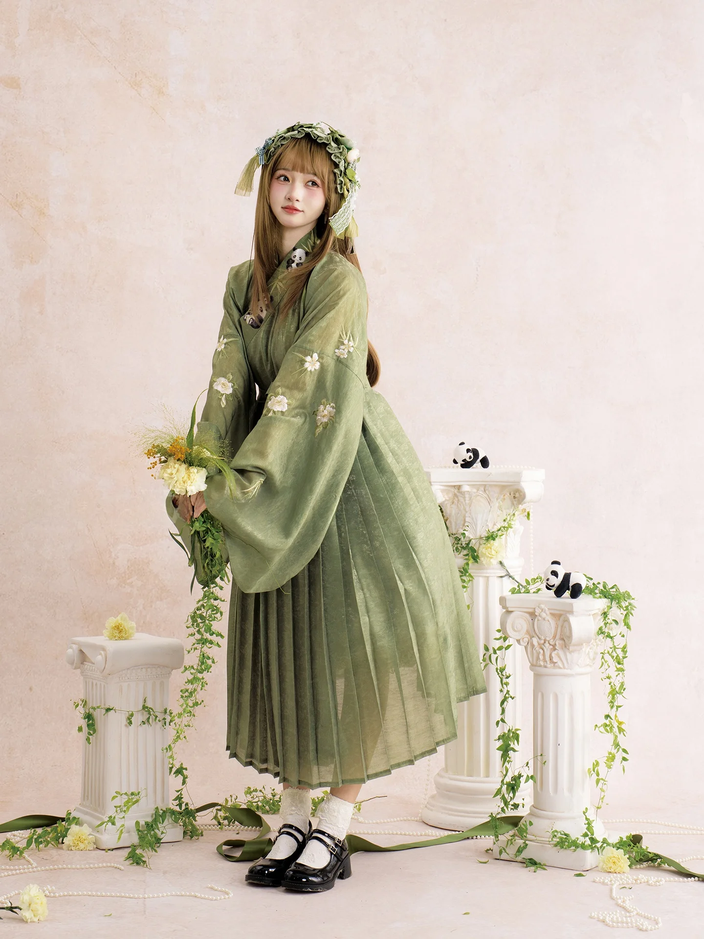 No Two Sets Bamboo Branch round Improved Ming Dynasty Pleated Skirt Hanfu Dress Spring Summer Women's Traditional Chinese Clo...