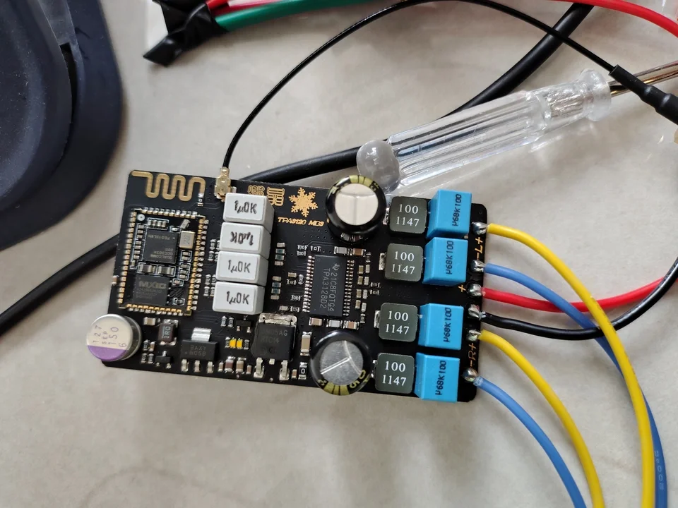 Picture 6: TPA3128 Bluetooth amplifier board small HIFI exquisite workmanship DIY solid wood Bluetooth speaker stereo