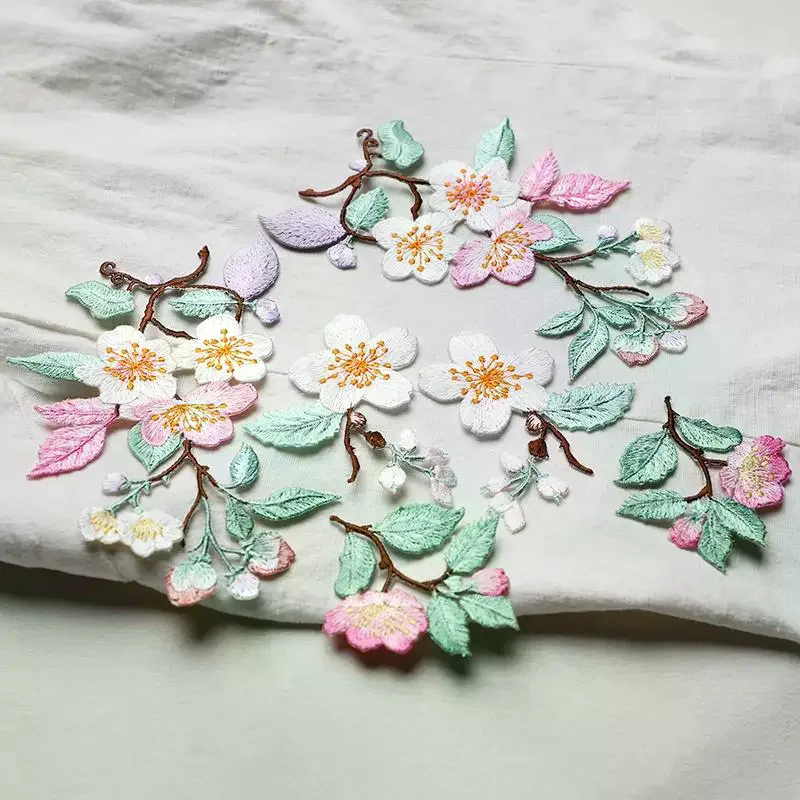 1Pcs Jacket Jeans Craft Accessories Flower Embroidery Patch Iron On Elegant Patches For Clothes Bags DIY Embroidered Stickers