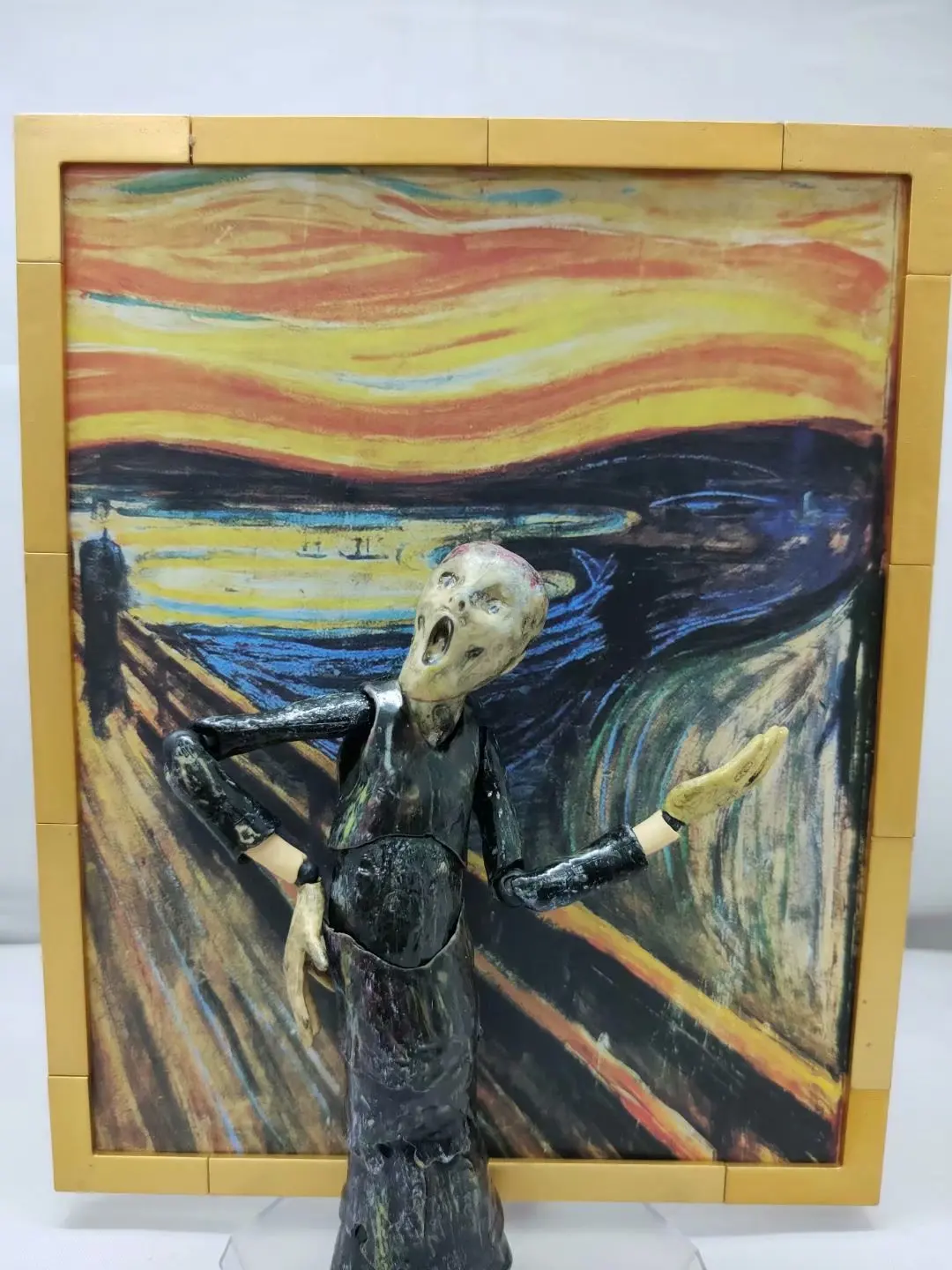 14cm The Table Museum The Scream action figure toys Christmas gift with box