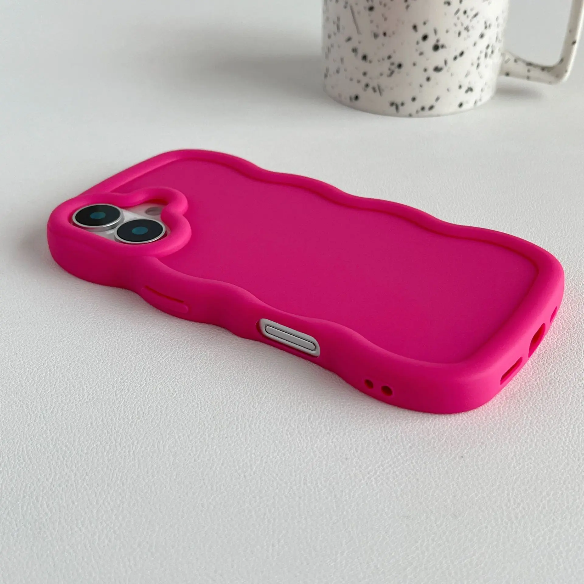 Neue Wellenmuster-Hüllen für iPhone 16 Pro Max 16 Plus Macaron Handyhülle Cartoon Aufkleber Puppe DIY Einfache Farbe Material Shell – Detail 4