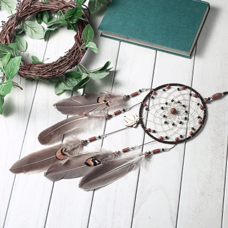 Retro Maple Leaf Dream Catcher Wind Chimes Indian Style Feather Car Pendant Dream Catcher