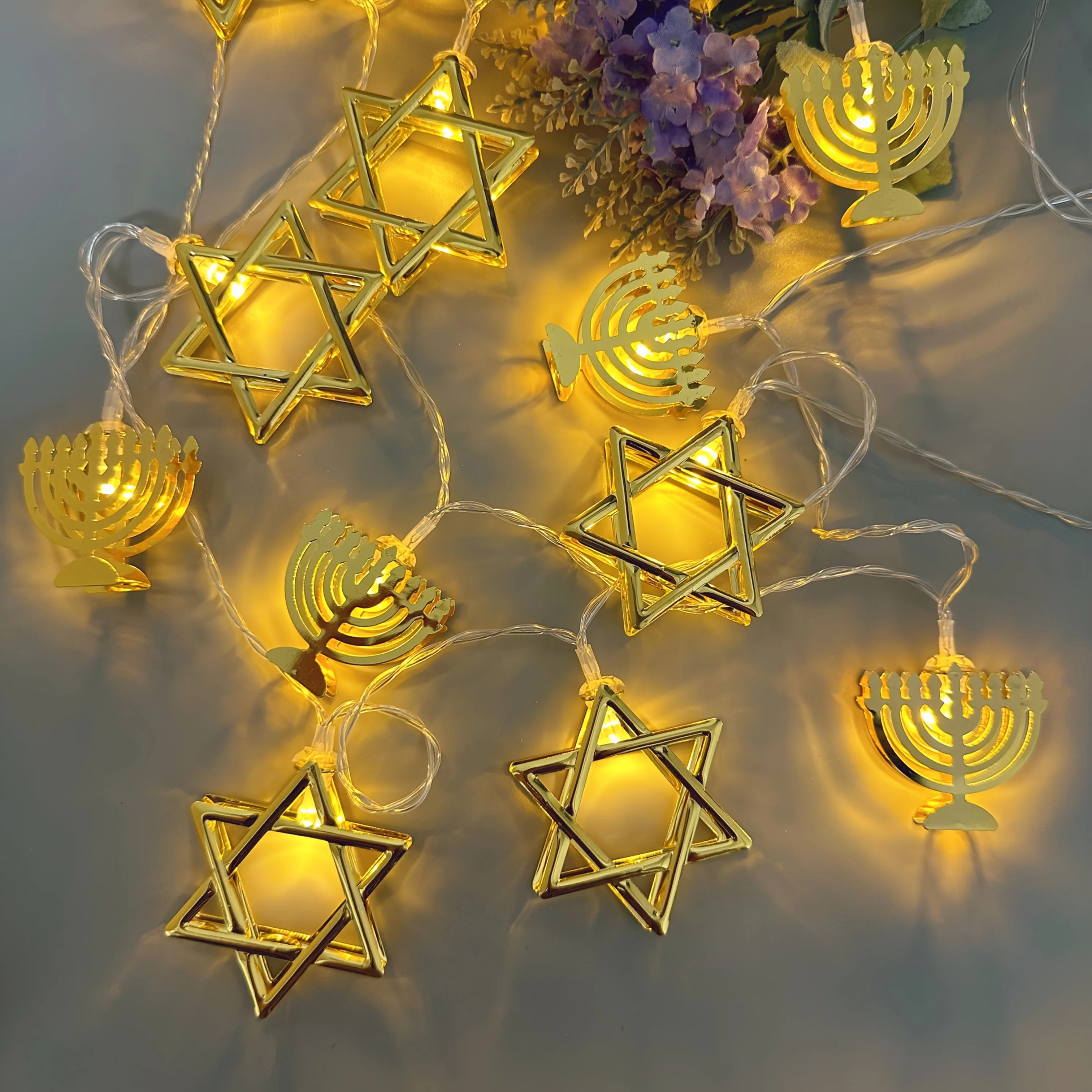 

Hanukkah Light Menorah Star of David String Lights Chanukah Twinkle Lamp for Passover Shabbat Jewish Party Table Mantel Window