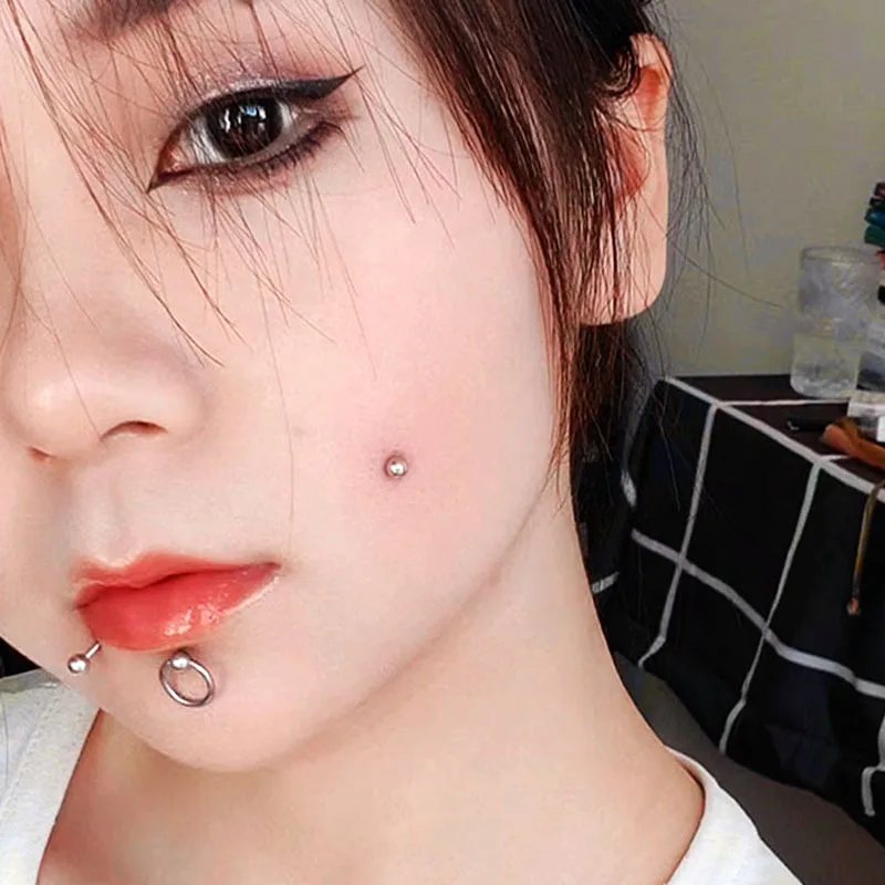 

Punk Earings Labret Studs 16g Lip Pircing Rings Jewelry Conch Earrings Cartilage Ear Stud Stainless Steel Body Pierc Accessories