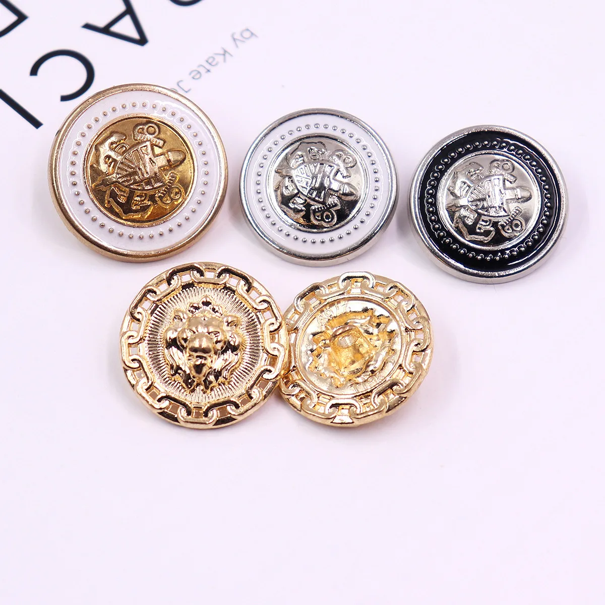 Metal Button 10Pcs/Lot Lion Gold or Silover Sweater Coat Decoration Shirt Buttons Accessories DIY JS-542