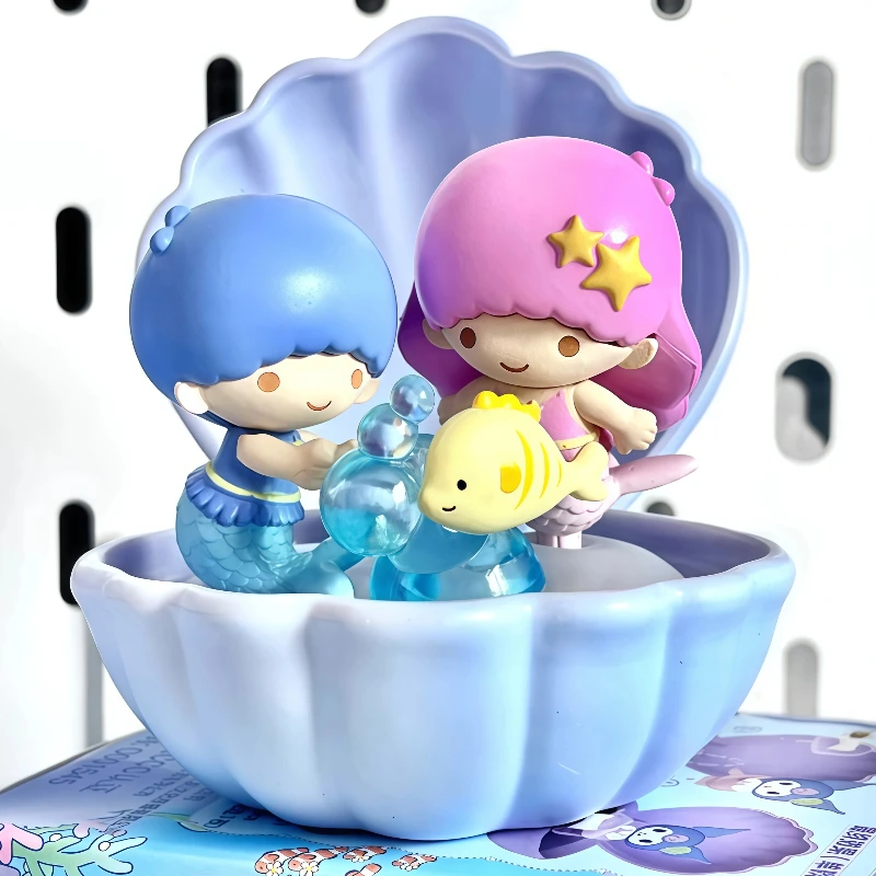 

Новинка в наличии, семейная серия «Русалка», слепая коробка, ночник, кавайная модель, ПВХ Kuromi Pochacco Cinnamoroll, украшение «Hello Kitty», подарки