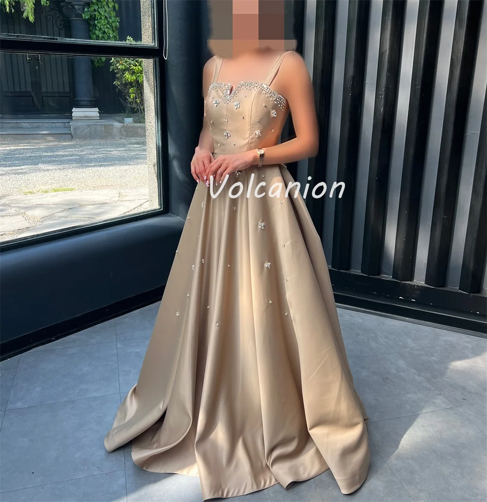 Abiti lunghi personalizzati squisiti di alta qualità Charmeuse con strass drappeggiati A-line con cinturino per spaghetti Abiti da cerimonia su misura retrò