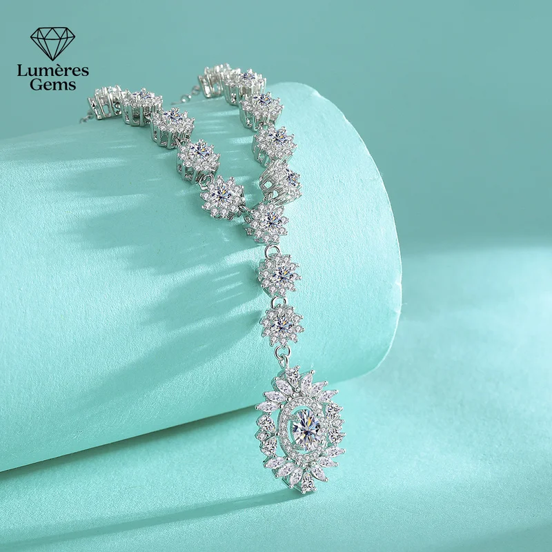 Lumière Gems Platinum PT950 New Sunflower Morganite Full-Diamond Necklace - Ideal for Commuting, Fashionable and Sophisticated