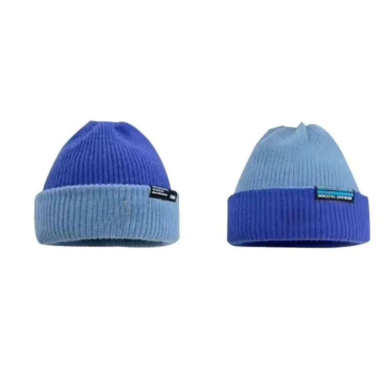 Cappello caldo invernale in filato lavorato a maglia con etichetta a nastro impiombato per uomo e donna, cappello di marca versatile casual e alla moda