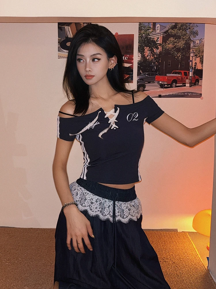 

Женская футболка на одно плечо с кружевной отделкой и принтом в стиле American Hot Girl, облегающая, уличная мода, весна