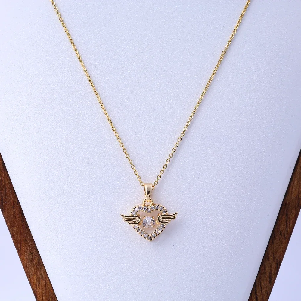 قلادة أنيقة للنساء: مجوهرات نحاسية مطلية بالذهب عيار 18 قيراط مع قلادة من الزركون على شكل 8، زخرفة عصرية لـ St متعددة الاستخدامات