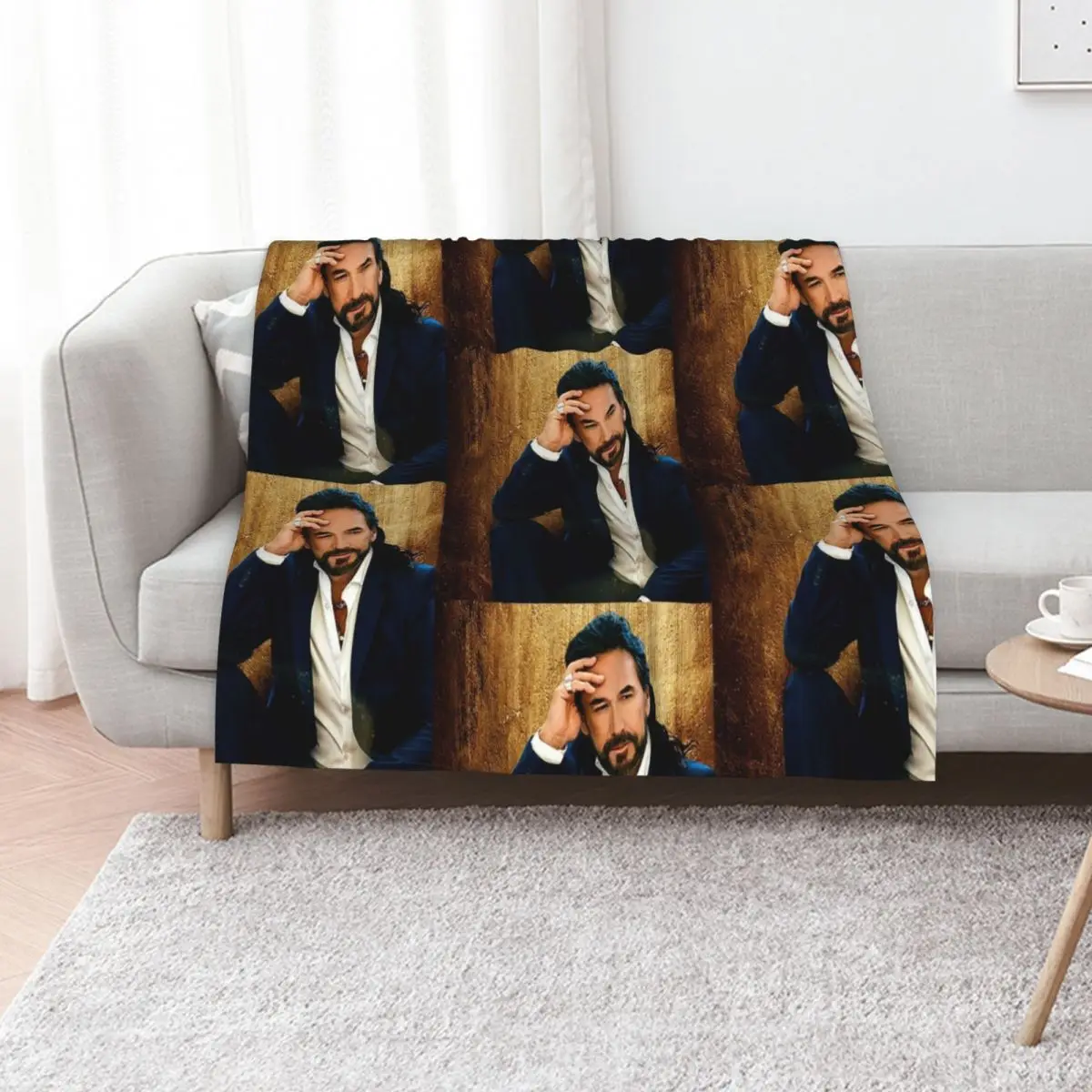 

pra3 Marco Antonio tiwi Solis norma tour 2020 Throw Blanket Weighted manga anime Thermal Blankets