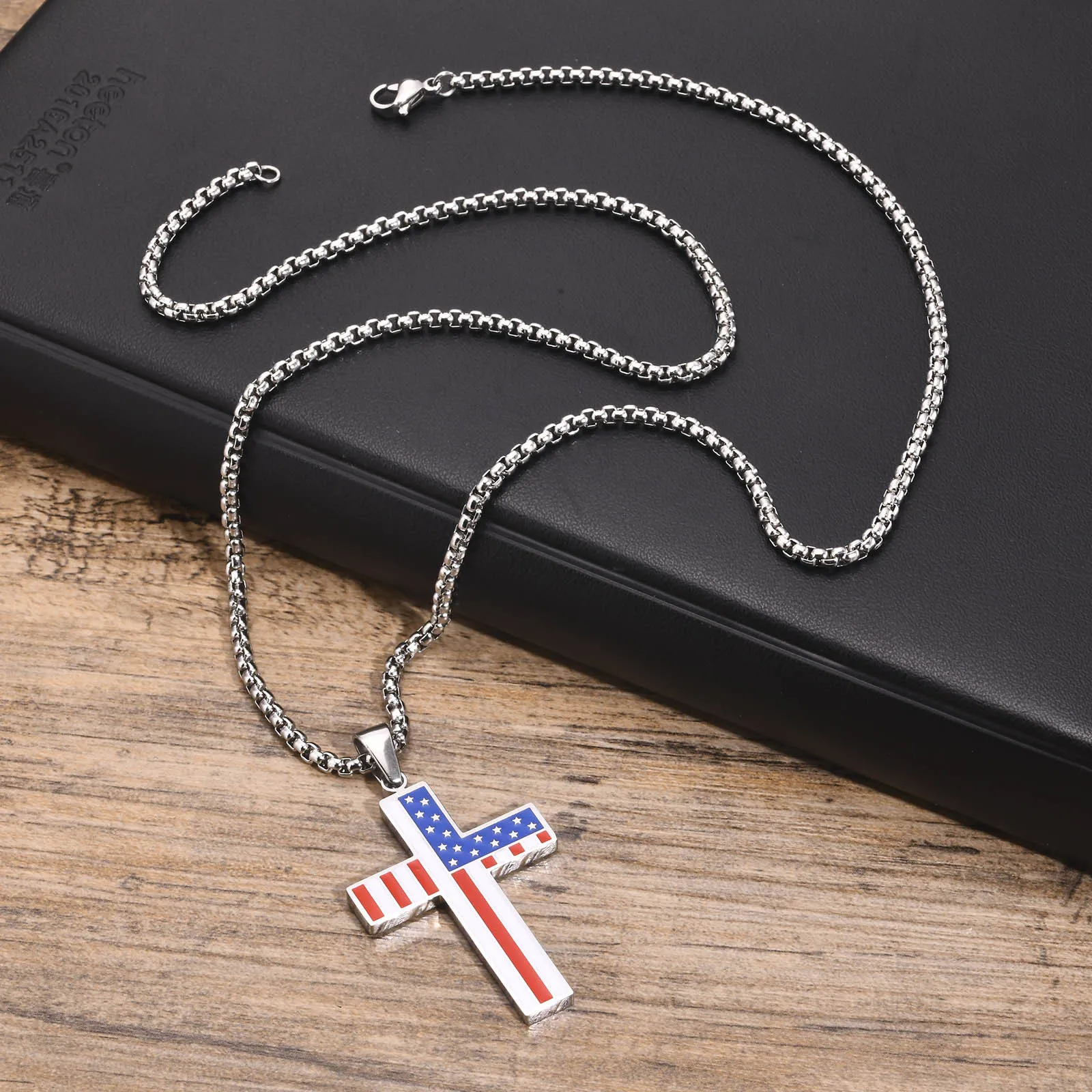 Hot sale Stainless steel face smooth back sand corrosion drop glue American flag Cross pendant steel color Necklace