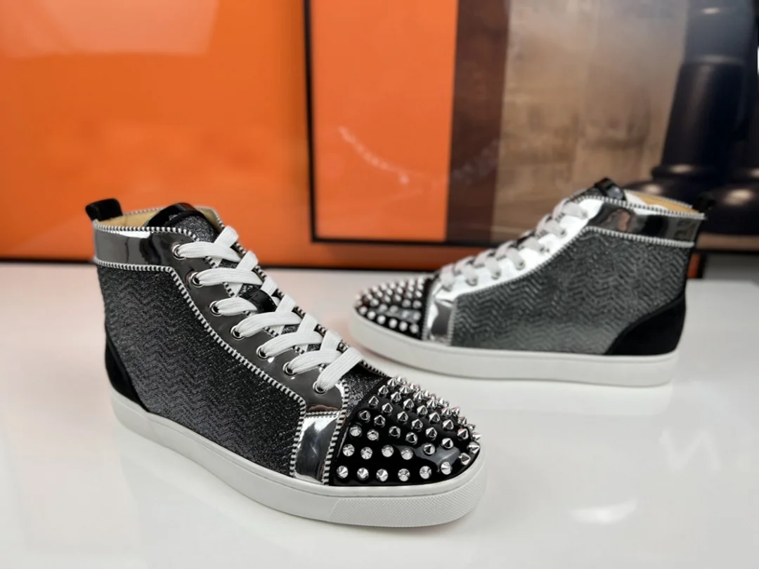 Luxury Men's High Top Sneakers Silver Mirror Spikes Leather Spiked Studded Casual Shoes Red Bottom Lace Up Walking Footwear
