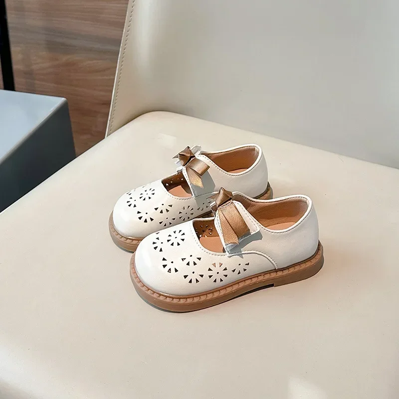 Spring Autumn New Girl's Shoes Hollow-out Princess Versatile Children Leather Shoes with Bowknot Elegant Causal Kids Flat Shoes