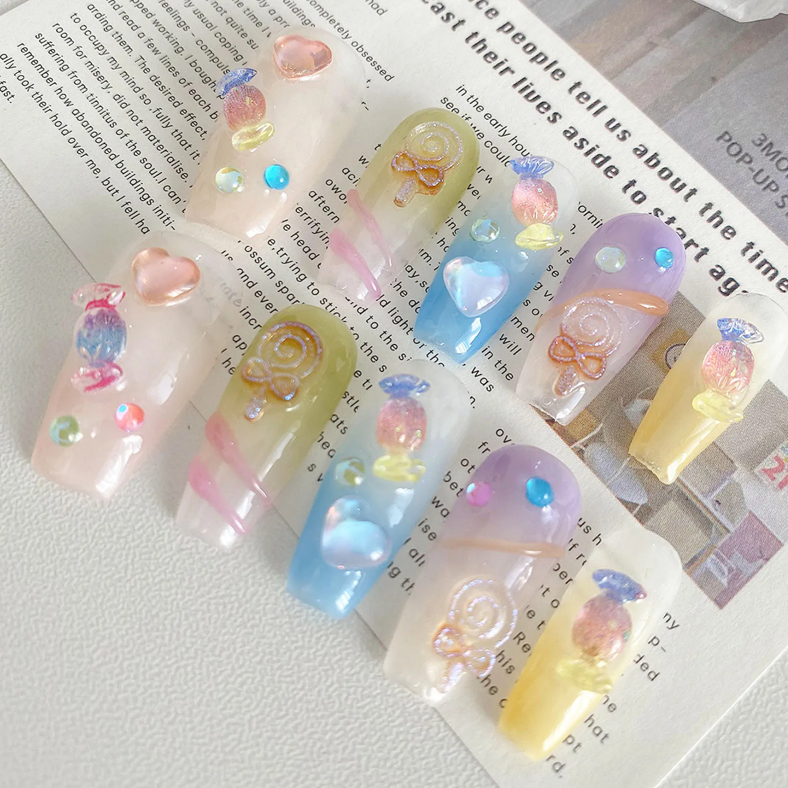 Glossy Cute Style False Nails with Candy Decor Charming Comfortable to Wear Manicure Nails for Stage Performance Wear