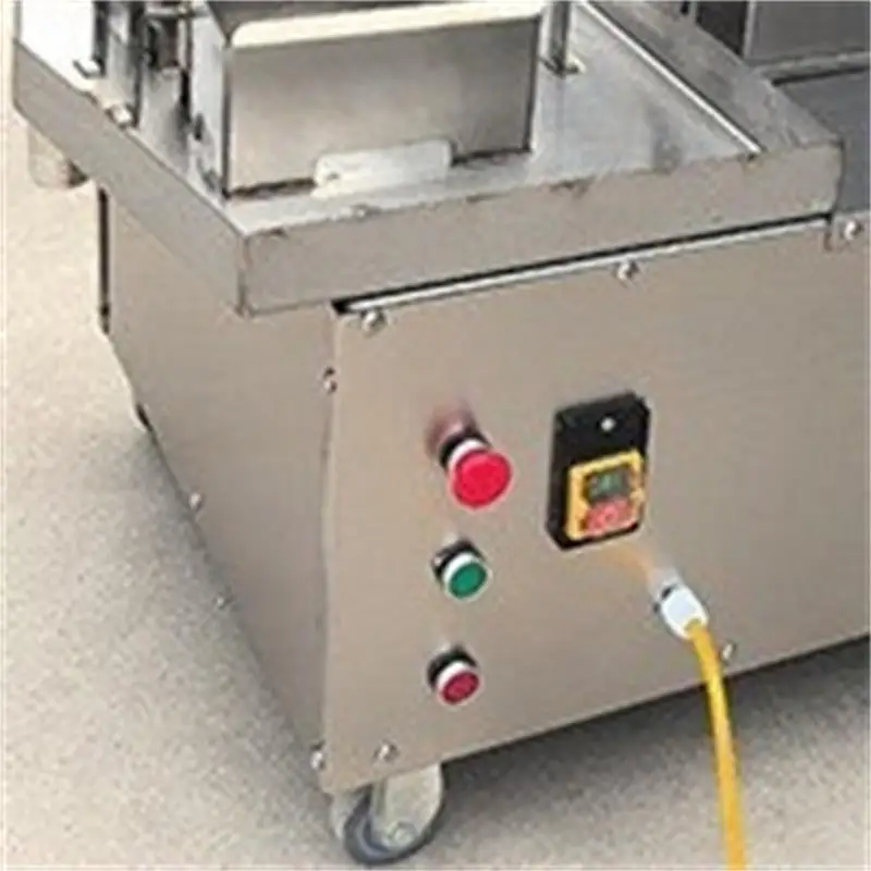 High Quality Coconut Cutting Machine Automatic Fresh Coconut Opener Coconut Split-in-Half Machine