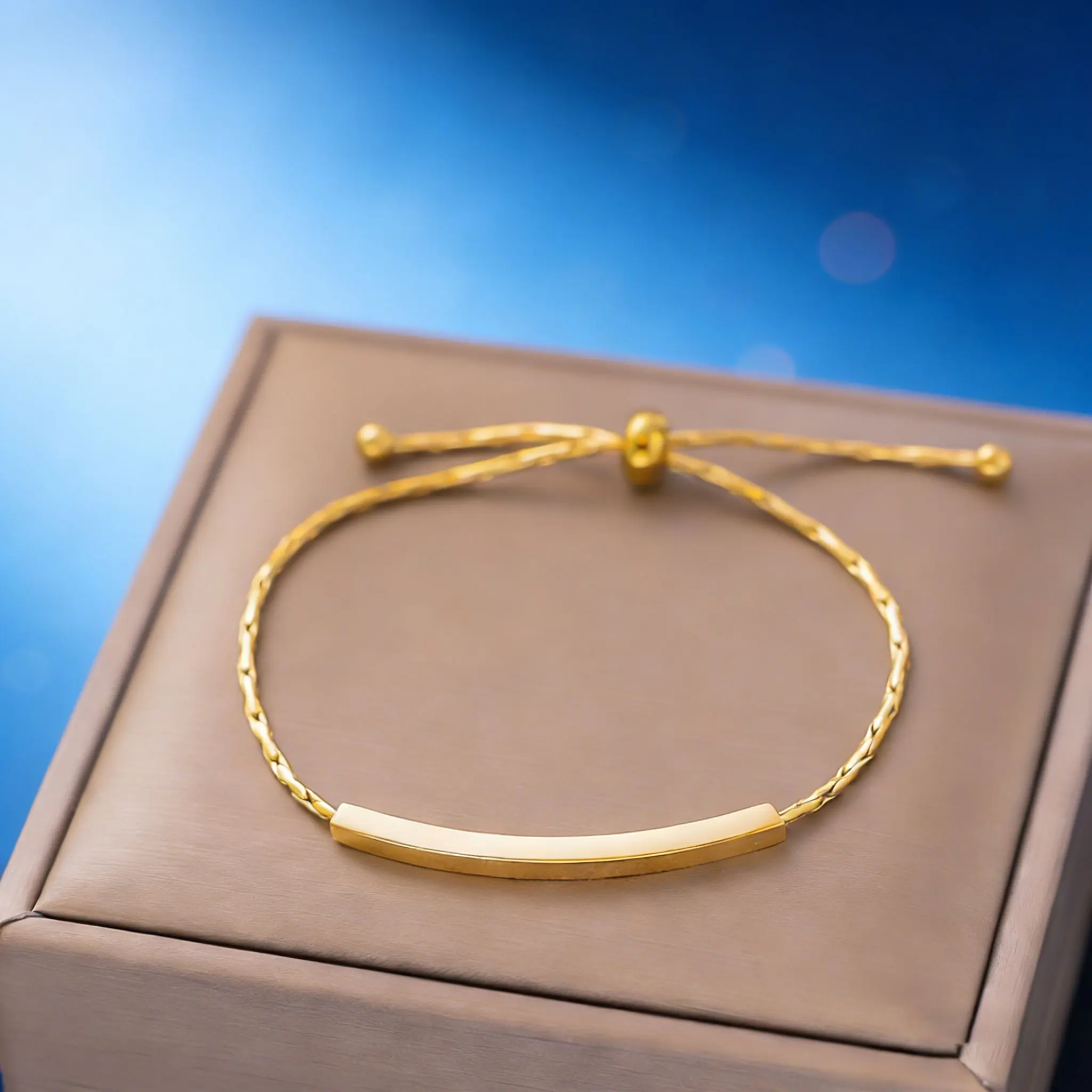 

Vintage Alloy Hollow Tassel Bracelet Geometric Adjustable Bangle for Daily & Party