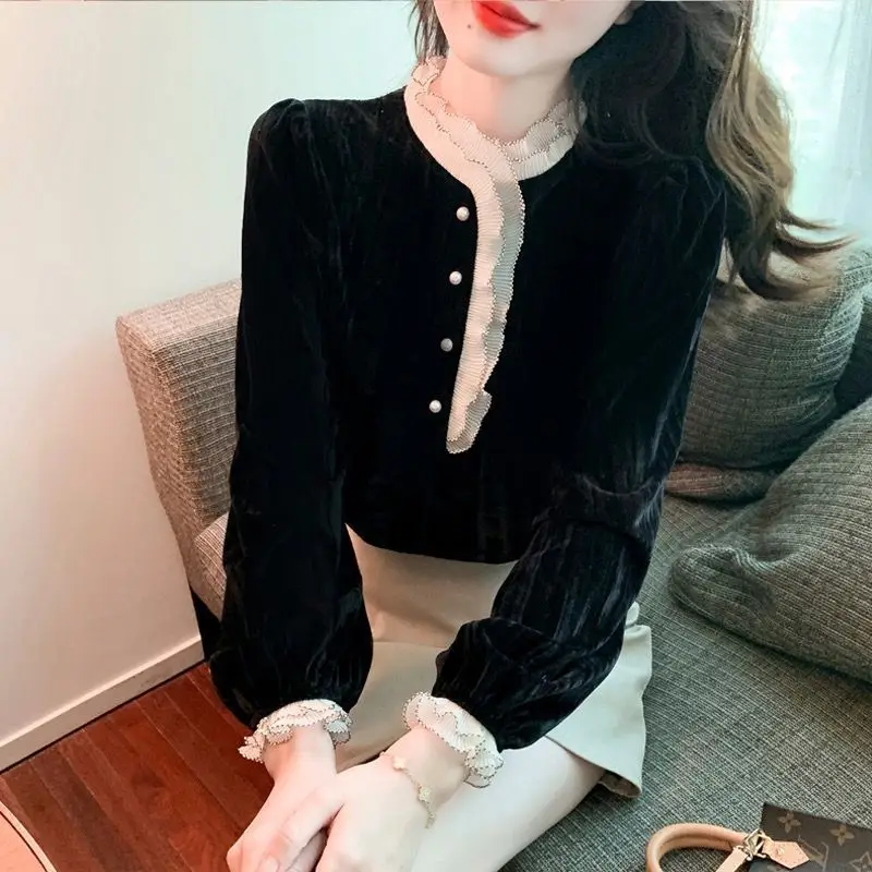 Thickened Gold Velvet Top for Women's New Fashion Stand Up Collar with Lace Inside Black Shirt as the Base