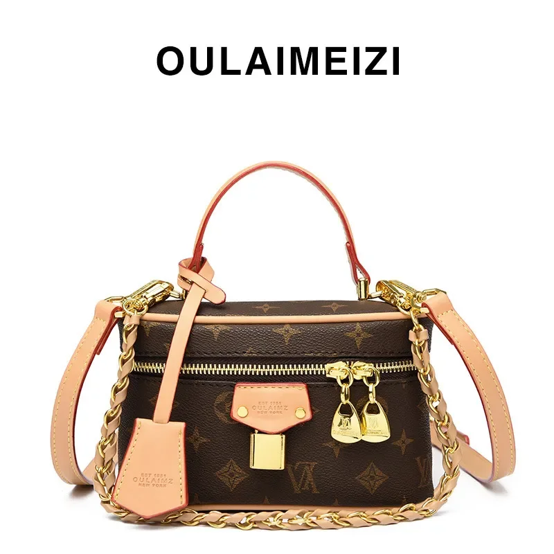 

OULAIMEIZI Designer Bag 2025 casual fashion temperament box bag versatile classic printed handbag