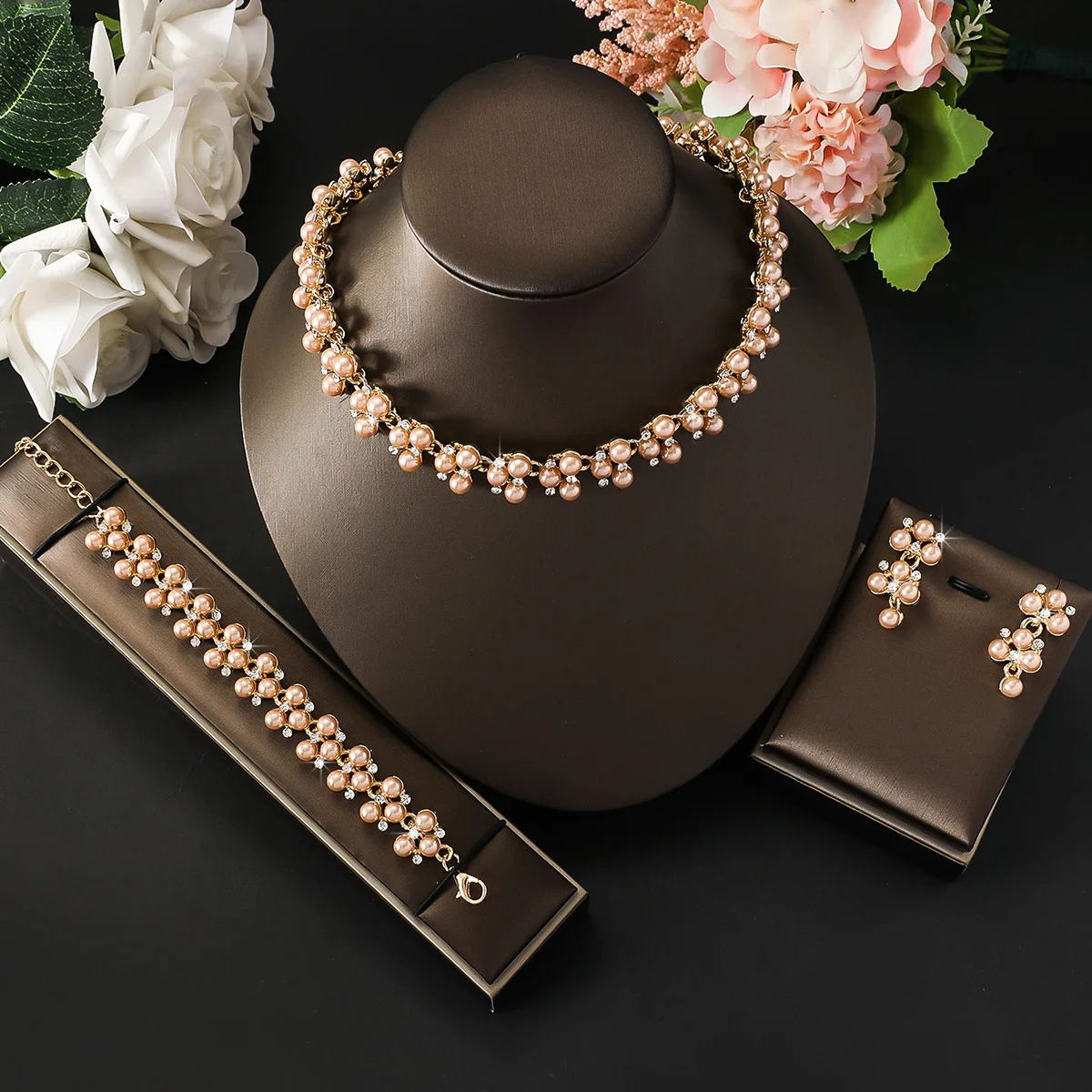 4PC Women\'s Fashion Simple Imitation Pearl Rhinestone Necklace Earrings Jewelry Set, Suitable for Wedding, Party, Festival Gifts