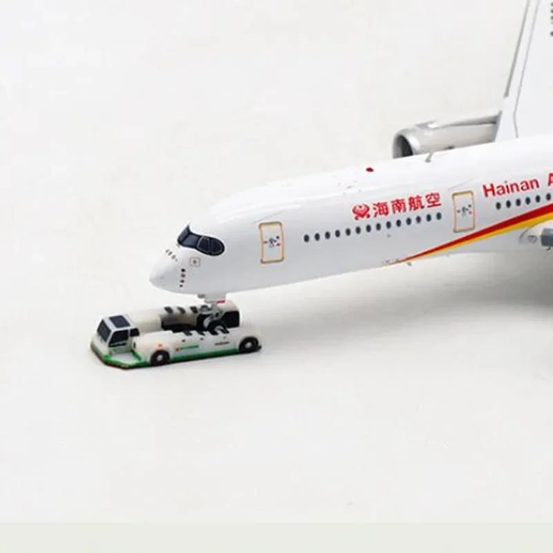 1:400 Scale Airplane Model Tow Truck for Aircraft Model Scene Display Toy Model Boys Souvenir Gift Hobby Toys