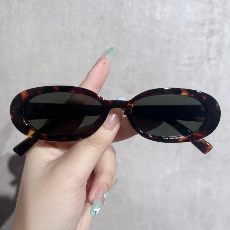 1Pc Women's Fashion Glasses New Retro Small Narrow Frame Oval Dopamine Personality Trendy Street Style Christmas Gift Daily Part image 5