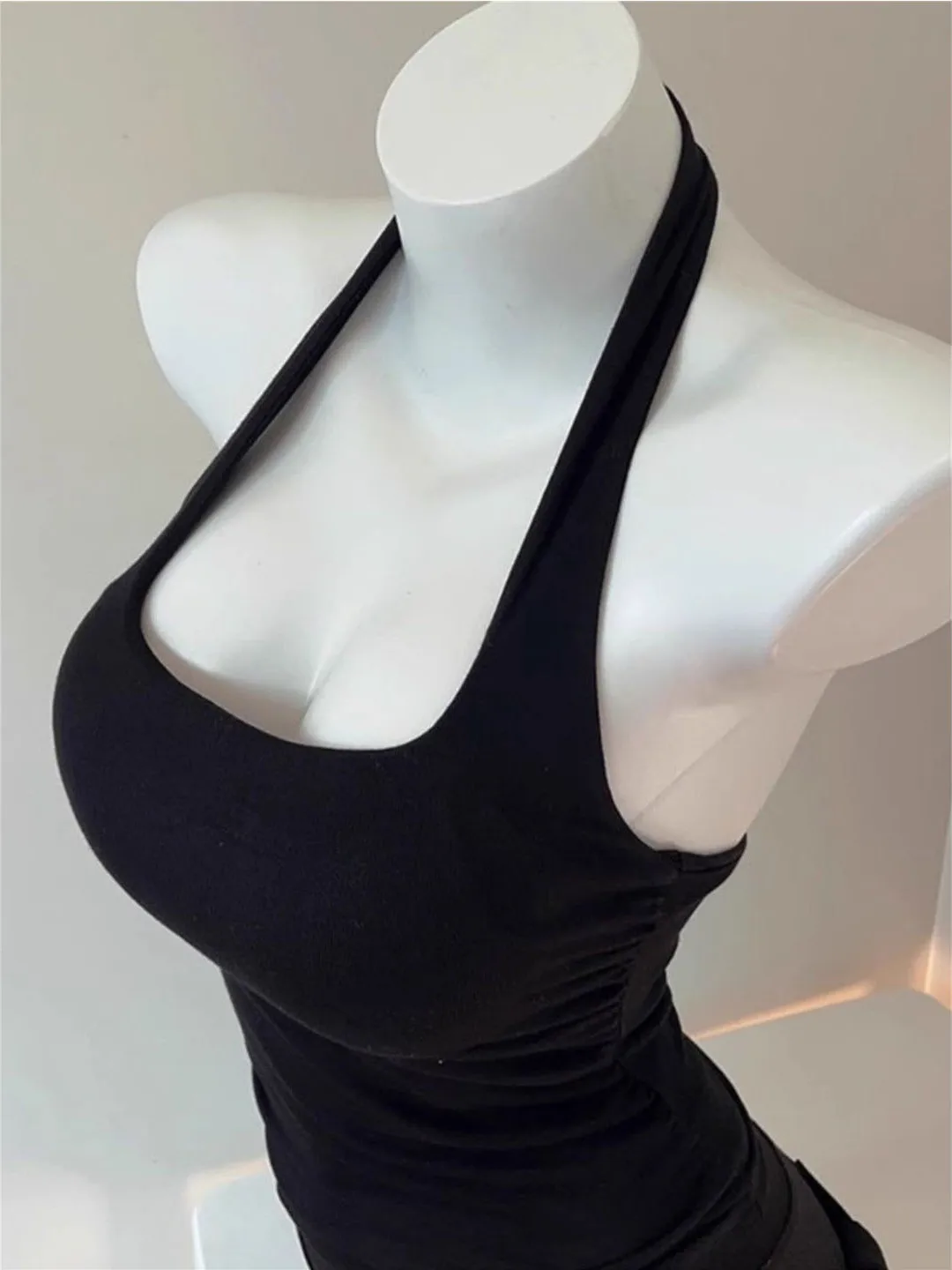 

American Style Hollow out Back Small Strap Vest Women Summer Sports Inner Short Neck Yoga Top Outdoor Thin Ladies Tank Top