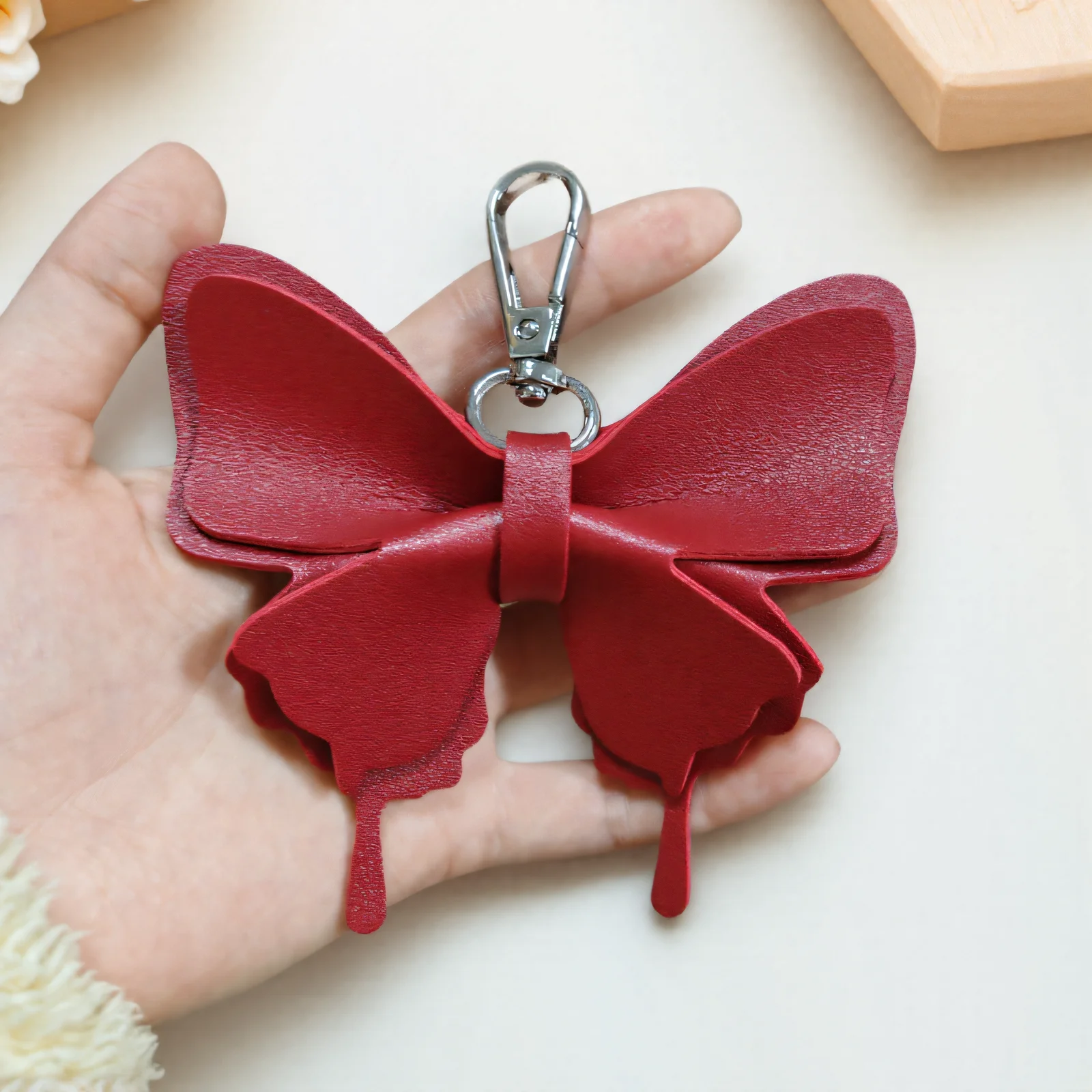 Butterfly key pendant Korean PU leather butterfly bag charm luggage accessories car keychain charm