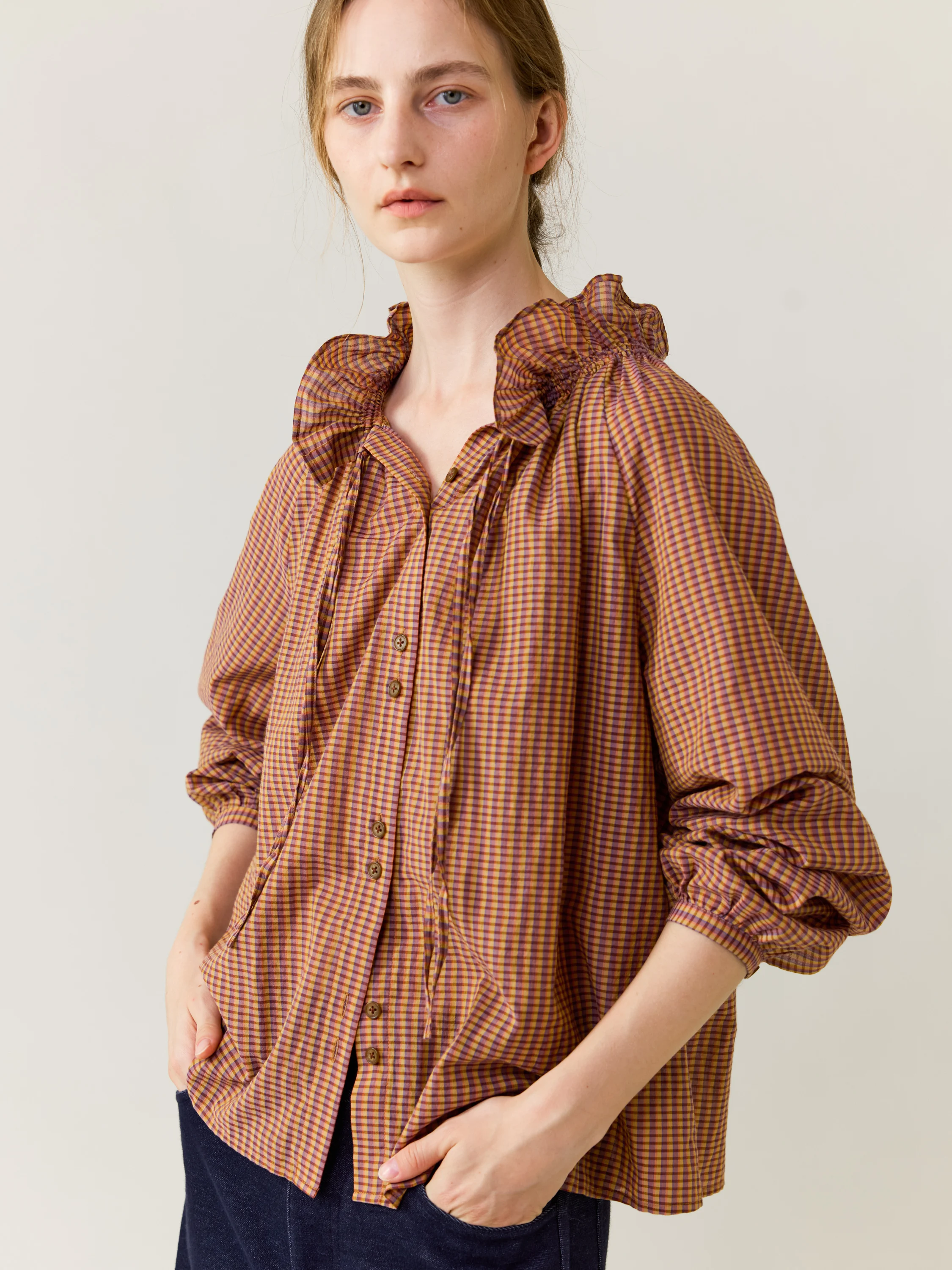 

Романтическая блузка из чистого хлопка с бантом и кружевным воротником, с золотистыми акцентами, осенне-зимняя новинка, тонкая, с эффектом шелка, в клетку